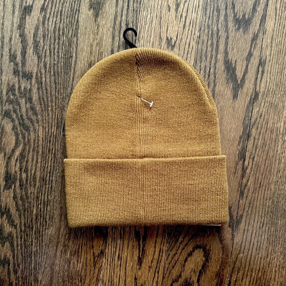 Levis this beanie